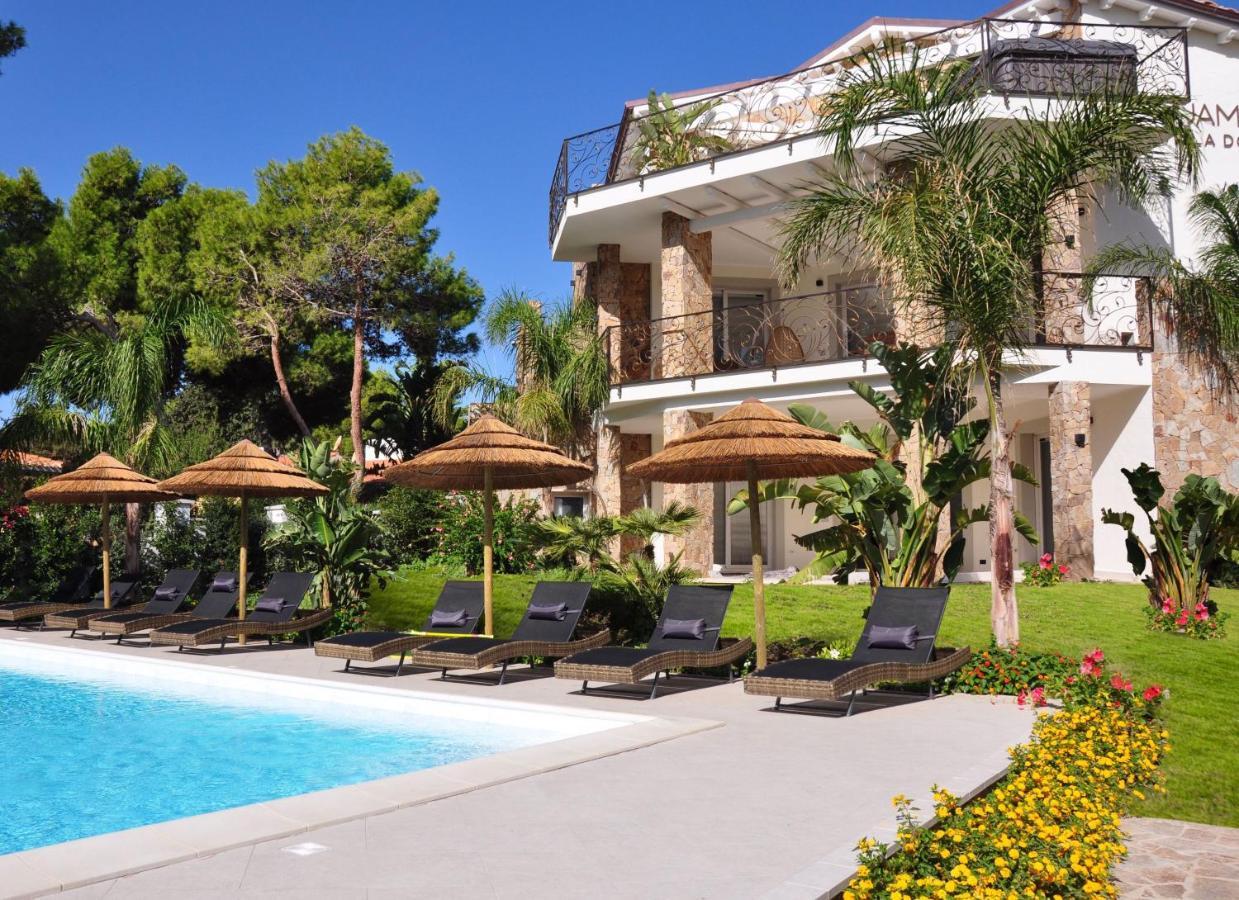 Villa Aquamarina Pavoncella Rossa Porto Pino Eksteriør billede
