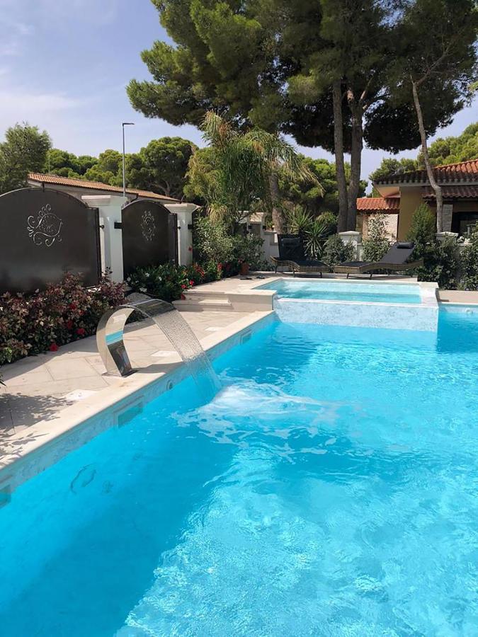 Villa Aquamarina Pavoncella Rossa Porto Pino Eksteriør billede
