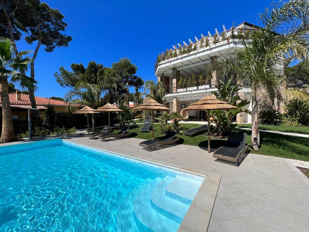Villa Aquamarina Pavoncella Rossa Porto Pino Eksteriør billede